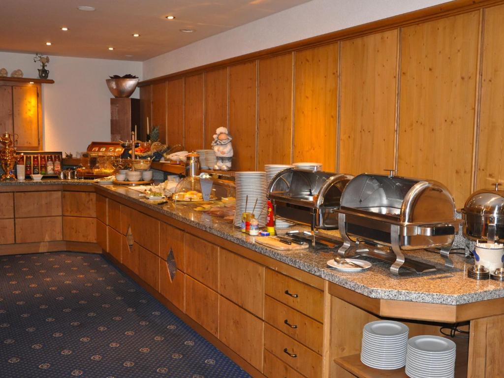 Garni Angela Hotel 4*